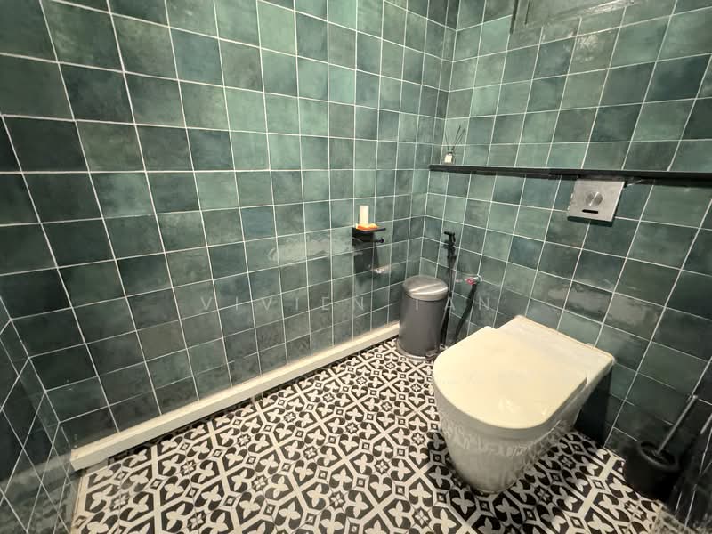 Fully Renovated Restaurant. No Takeover Fee, Keong Saik, Craig Road, Duxton Road, 1,105 sqft, Food & Beverage For Rent, by Vivien Tan, 500100804 - Bathroom - CommercialGuru.com.sg