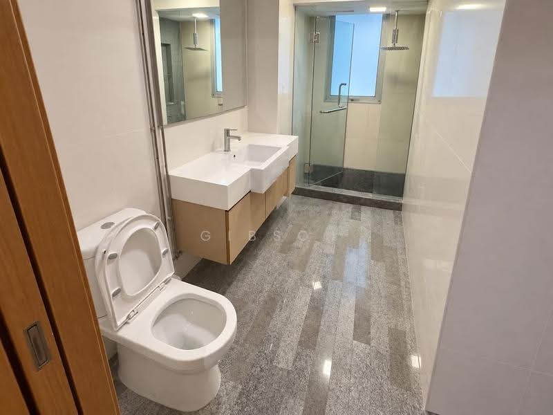 8 @ Mount Sophia, 8 Mount Sophia, Orchard / River Valley, 1 Bedroom, 893 sqft, Condominium For Sale, by Gibson Ho, 500100810 - Bathroom - PropertyGuru.com.sg