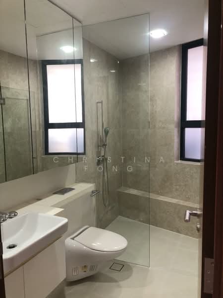 d'Leedon (Former Farrer Court) Condominium For Sale at S$ 4,900,000 | PropertyGuru Singapore - Bathroom