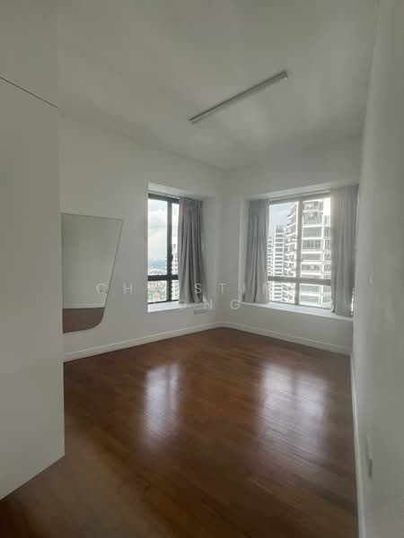 d'Leedon (Former Farrer Court), 3 Leedon Heights, 4 Bedrooms, 2,230 sqft, Condominium For Sale, by Christina Fong, 500100814 - Junior suite - PropertyGuru.com.sg