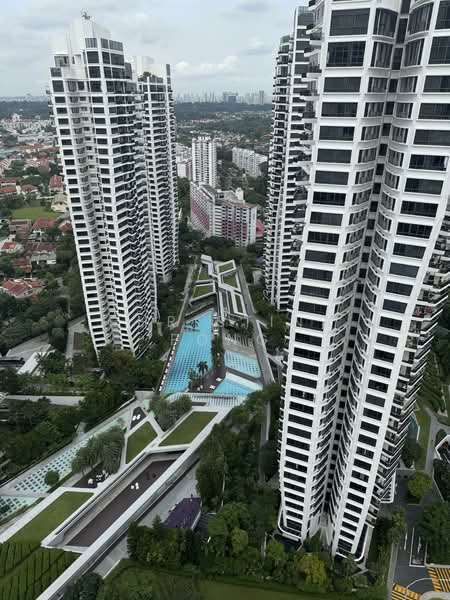 d'Leedon (Former Farrer Court) Condominium For Sale at S$ 4,900,000 | PropertyGuru Singapore - Exterior