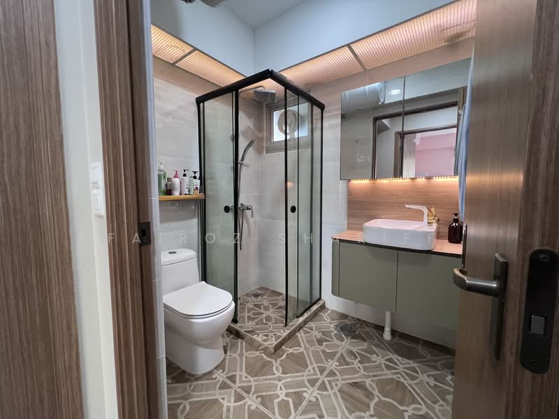 406B Northshore Drive HDB Flat For Sale at S$ 890,000 | PropertyGuru Singapore - Bathroom