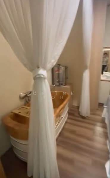 Fitted Beauty Spa Massage Various Locations Clarke Quay Central Nail Hair Pilates Yoga, , 904 sqft, Mall Shop For Rent, by Celine Koh, 500100824 - Bathroom - CommercialGuru.com.sg