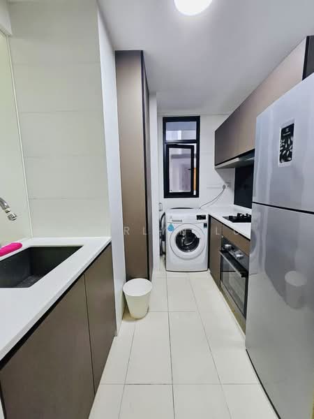 Nin Residence Condominium For Sale at S$ 1,560,000 | PropertyGuru Singapore - Kitchen