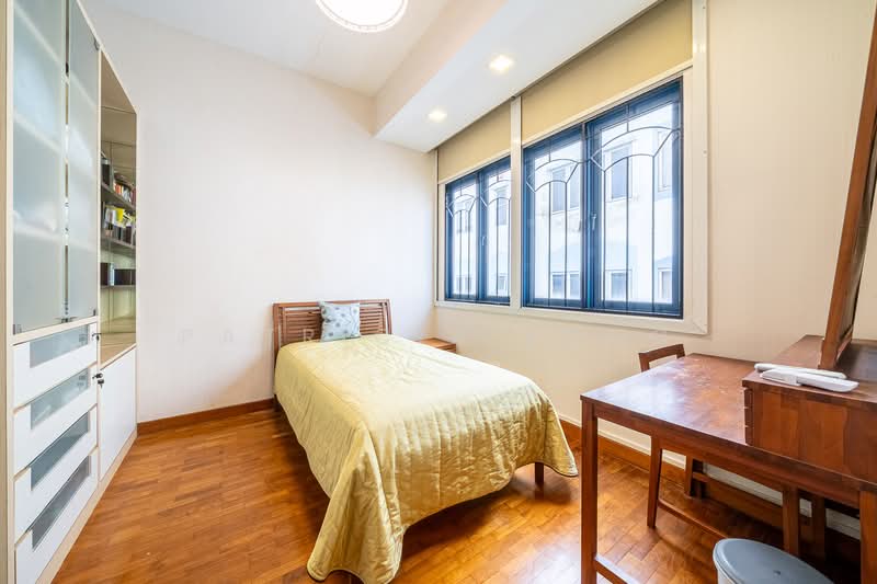 D’Manor Terraced House For Sale at S$ 3,380,000 | PropertyGuru Singapore - Bedroom