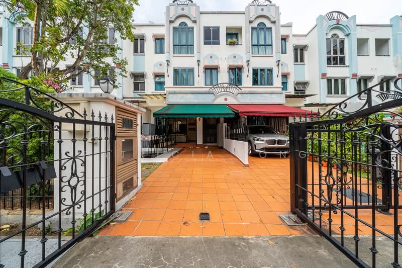 D’Manor Terraced House For Sale at S$ 3,380,000 | PropertyGuru Singapore - Exterior