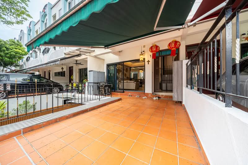 D’Manor Terraced House For Sale at S$ 3,380,000 | PropertyGuru Singapore - Exterior
