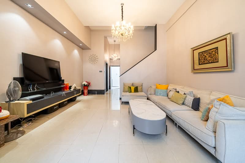 D’Manor Terraced House For Sale at S$ 3,380,000 | PropertyGuru Singapore - Living Room