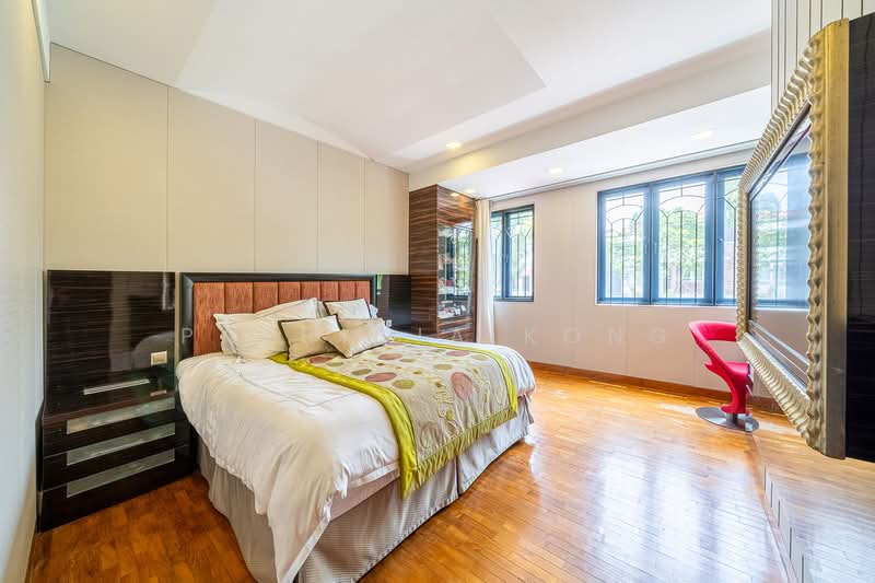 D’Manor Terraced House For Sale at S$ 3,380,000 | PropertyGuru Singapore - Bedroom
