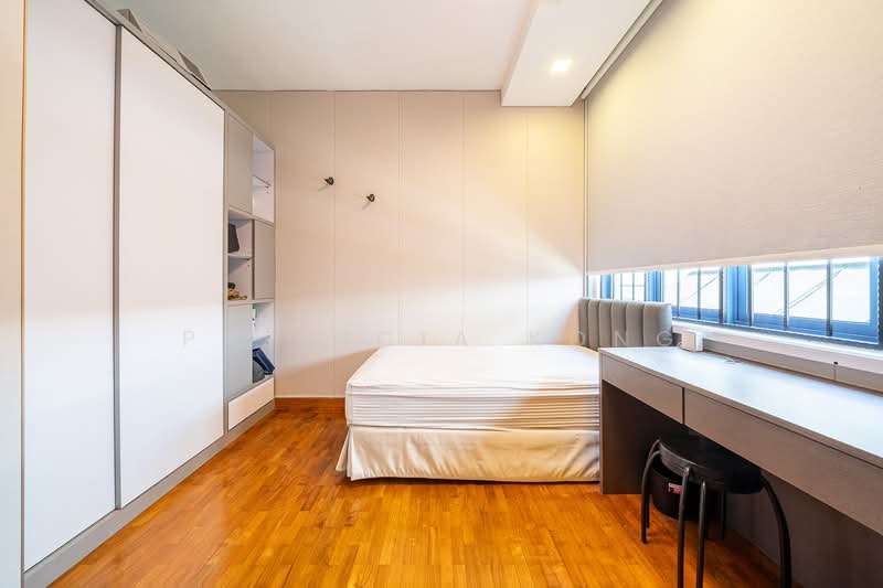 D’Manor Terraced House For Sale at S$ 3,380,000 | PropertyGuru Singapore - Bedroom
