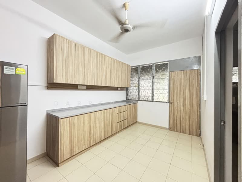 Koon Seng Road | Co-Living welcome!, Koon Seng Road, 4 Bedrooms, 2,219 sqft, Corner Terrace For Rent, by Darren Keong, 500100834 - Kitchen - PropertyGuru.com.sg