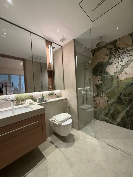 Vela Bay, Bayshore Road, 4 Bedrooms, 1,173 sqft, Condominium For Sale, by Jay Choong 钟志杰, 500100868 - Bathroom - PropertyGuru.com.sg