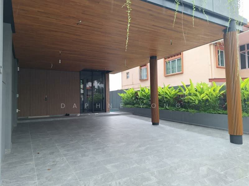 For Sale - Prime Mount Sinai location