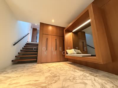 For Rent - Crystal Court