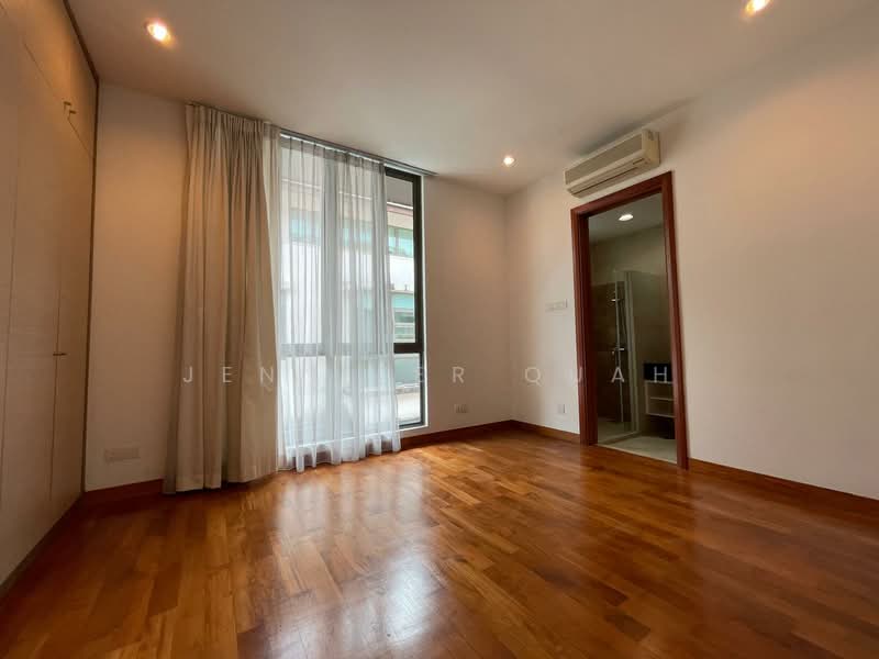 4 Contemporary Bungalow Houses with Pool, Dunsfold Drive, 6 Bedrooms, 4,800 sqft, Bungalow House For Rent, by Jennifer Quah, 500100873 - Bedroom - PropertyGuru.com.sg