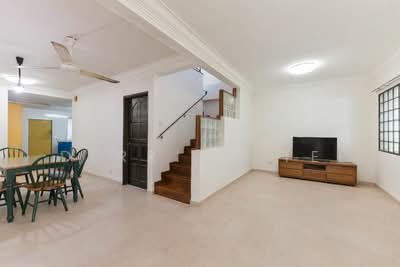 For Sale - 2 Sty Terrace Freehold Regular Land, Reno or Rebuild, near MRT, Food, Mall, Pri Sch