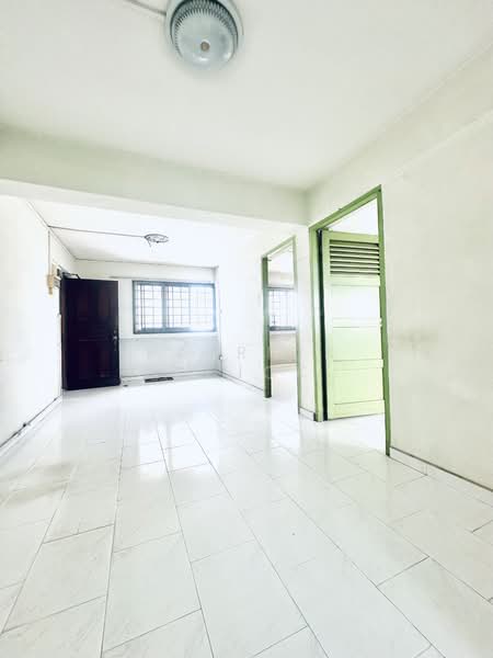 208 Boon Lay Place, 208 Boon Lay Place, 2 Bedrooms, 721 sqft, HDB Flat For Sale, by Patrick Chiok, 500100892 - Interior - PropertyGuru.com.sg
