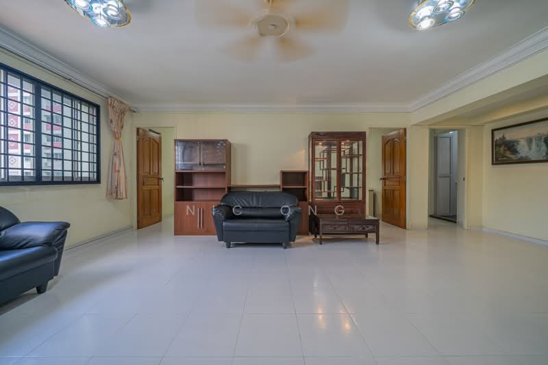 241 Bishan Street 22, 241 Bishan Street 22, 3 Bedrooms, 1,227 sqft, HDB Flat For Rent, by Nic Ong, 500100894 - Living Room - PropertyGuru.com.sg