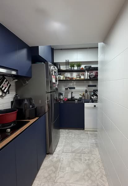 91 Dawson Road HDB Flat For Sale at S$ 1,318,000 | PropertyGuru Singapore - Kitchen