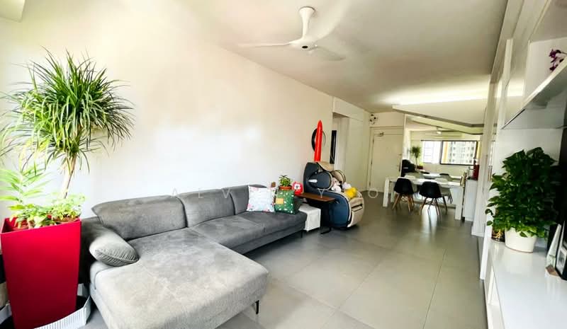 Central Green Condominium For Sale at S$ 1,800,000 | PropertyGuru Singapore - Living Room