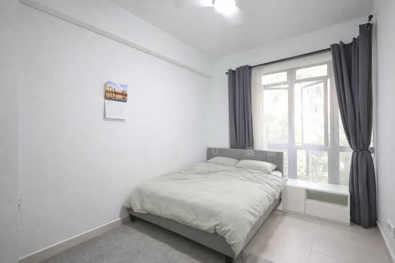 East Meadows Condominium For Sale at S$ 2,050,000 | PropertyGuru Singapore - Bedroom