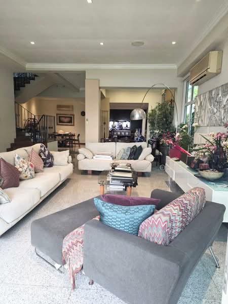 For Sale - Almond Cresent