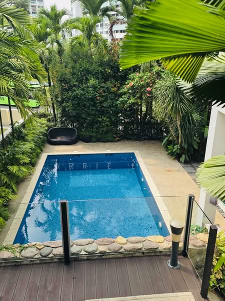 Almond Crescent Bungalow House For Sale at S$ 8,900,000 | PropertyGuru Singapore - Garden