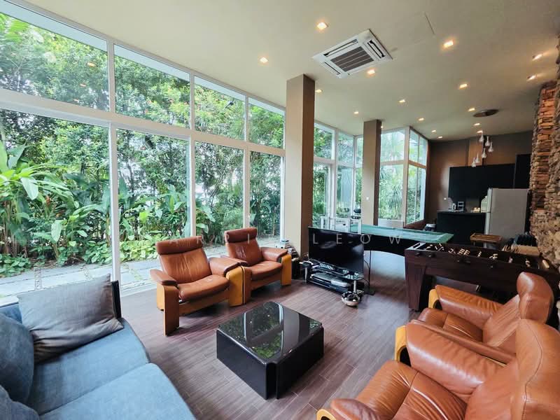 Almond Crescent Bungalow House For Sale at S$ 8,900,000 | PropertyGuru Singapore - Living Room