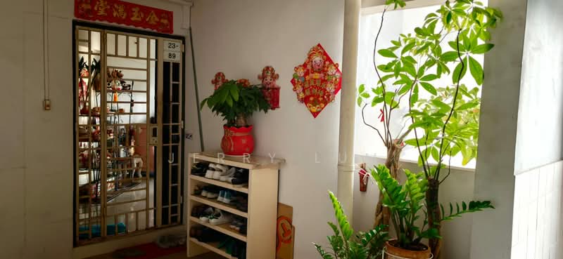 109A Depot Road HDB Flat For Sale at S$ 850,000 | PropertyGuru Singapore - Entrance