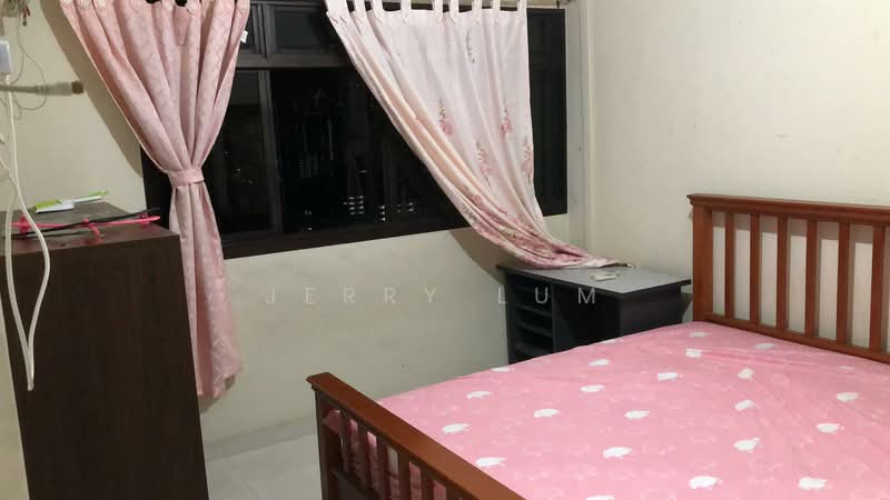 109A Depot Road HDB Flat For Sale at S$ 850,000 | PropertyGuru Singapore - Bedroom