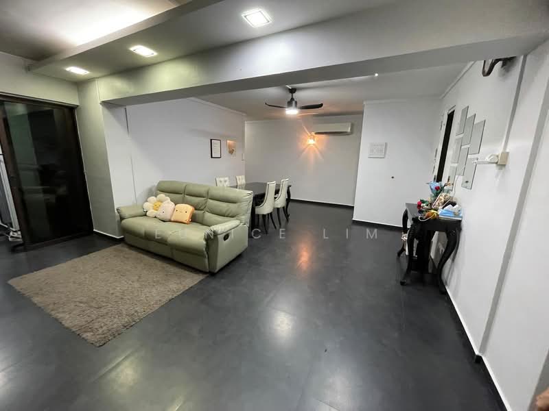 For Sale - 669C Jurong West Street 64