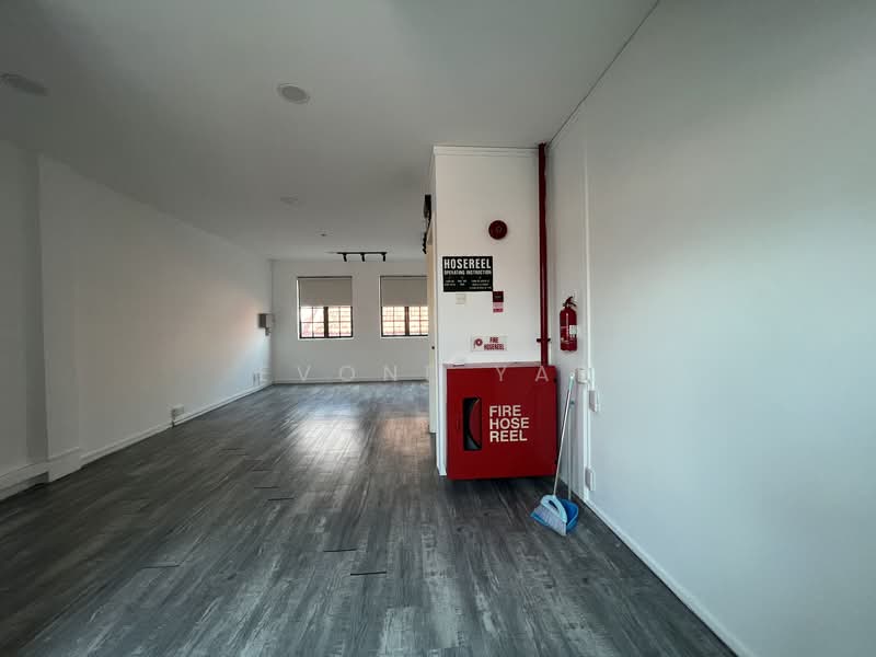 Shophouse along Joo Chiat Road near carpark, Joo Chiat Road, 950 sqft, Shop / Shophouse For Rent, by Evone Yap, 500100924 - Interior - CommercialGuru.com.sg