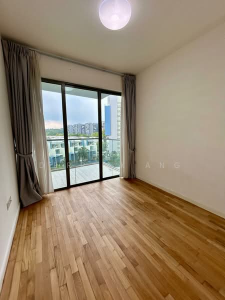 Skies Miltonia, 3 Miltonia Close, 3 Bedrooms, 969 sqft, Condominium For Sale, by Derrick Ang, 500100929 - PropertyGuru.com.sg
