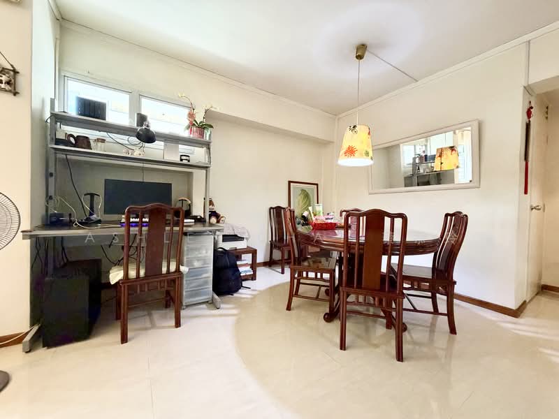 705 Pasir Ris Drive 10, 705 Pasir Ris Drive 10, 3 Bedrooms, 1,206 sqft, HDB Flat For Sale, by Ashley Chai 蔡忝玲, 500100932 - Study - PropertyGuru.com.sg