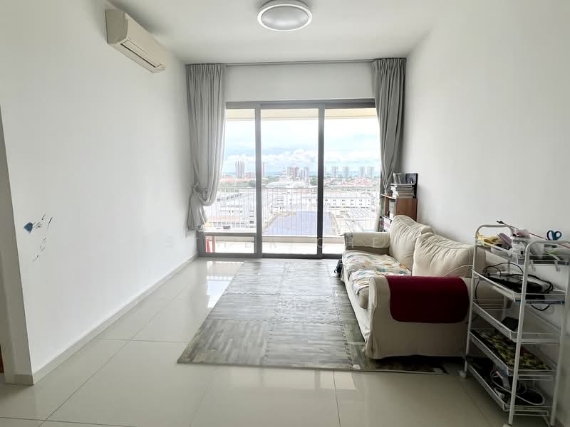 Bedok Residences, 24 Bedok North Drive, 2 Bedrooms, 810 sqft, Condominium For Rent, by Esther Chew, 500100938 - Living Room - PropertyGuru.com.sg