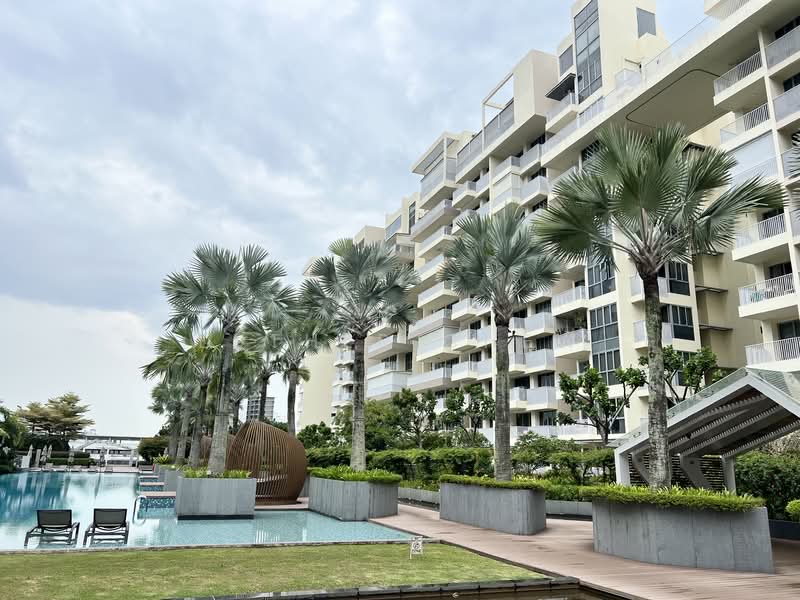 Bedok Residences, 24 Bedok North Drive, 2 Bedrooms, 810 sqft, Condominium For Rent, by Esther Chew, 500100938 - Exterior - PropertyGuru.com.sg