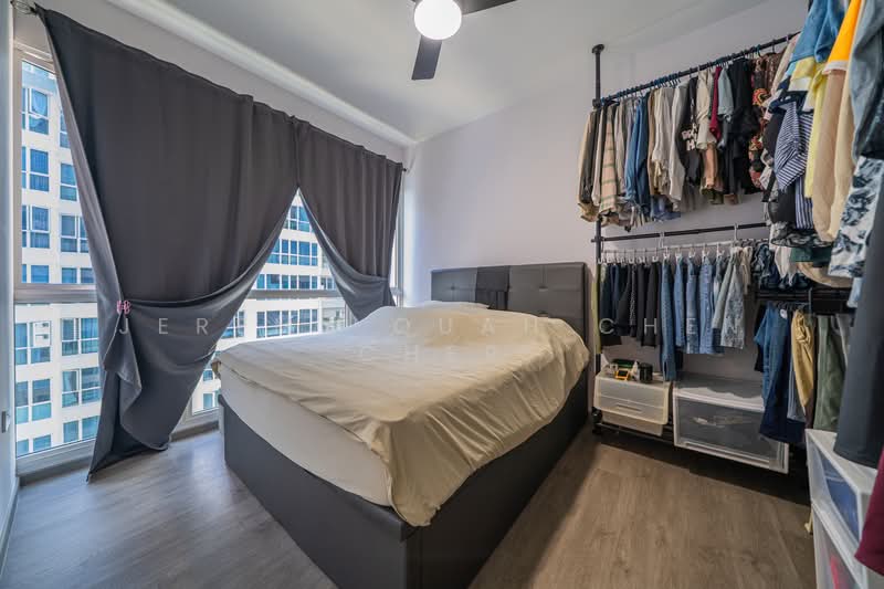 The Tampines Trilliant, 25 Tampines Central 7, 3 Bedrooms, 872 sqft, Executive Condominium For Sale, by Jeremy Quah Chen Cher, 500100941 - Bedroom - PropertyGuru.com.sg