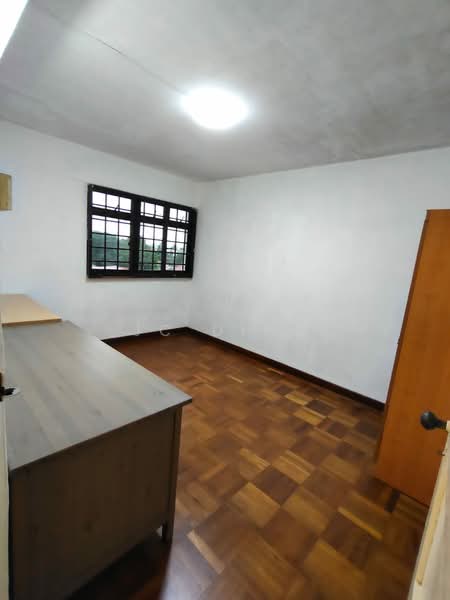 12 Holland Avenue, 12 Holland Avenue, 2 Bedrooms, 786 sqft, HDB Flat For Sale, by JC Ding, 500100960 - Bedroom - PropertyGuru.com.sg