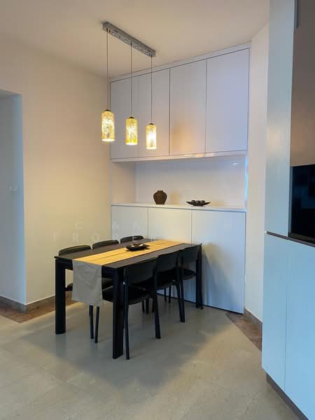 The Makena, 121 Meyer Road, 3 Bedrooms, 1,152 sqft, Condominium For Rent, by TOK CHWEE LUAN JASMIN, 500100978 - Dining Room - PropertyGuru.com.sg