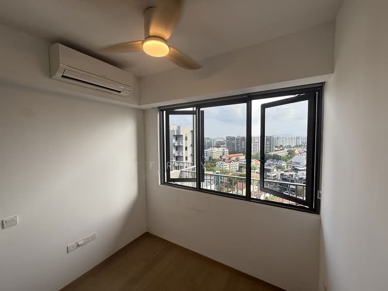 The Florence Residences, 91 Hougang Avenue 2, 2 Bedrooms, 797 sqft, Condominium For Rent, by Jeffrey Koh, 500100991 - Common bedroom - PropertyGuru.com.sg