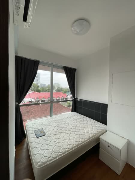 Park Residences Kovan, 831 Upper Serangoon Road, Studio, 323 sqft, Condominium For Rent, by Maurice Lo, 500101001 - Bedroom - PropertyGuru.com.sg