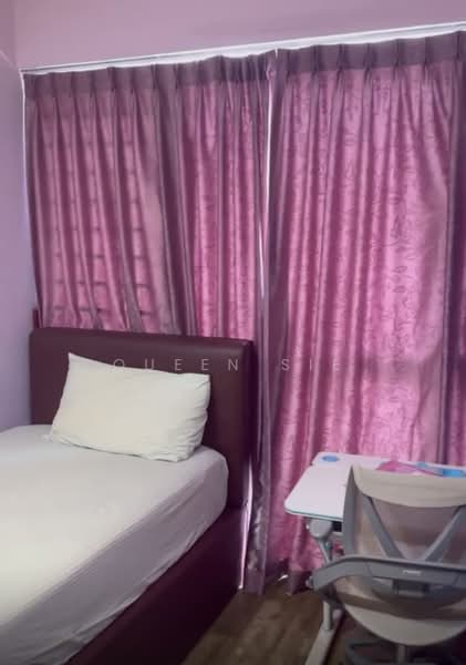 A Treasure Trove, 70 Punggol Walk, 3 Bedrooms, 1,206 sqft, Condominium For Rent, by Queen Sie, 500101009 - Bedroom - PropertyGuru.com.sg