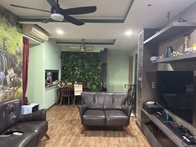 For Rent - A Treasure Trove