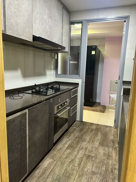 A Treasure Trove, 70 Punggol Walk, 3 Bedrooms, 1,206 sqft, Condominium For Rent, by Queen Sie, 500101009 - Kitchen - PropertyGuru.com.sg