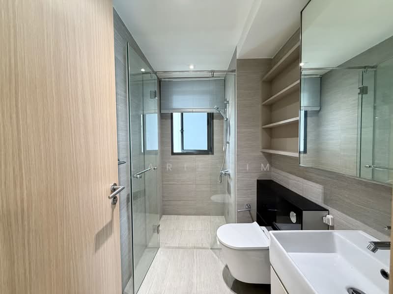 Parc Life, 25 Sembawang Crescent, 4 Bedrooms, 1,281 sqft, Executive Condominium For Sale, by Clarie Lim, 500101012 - Bathroom - PropertyGuru.com.sg
