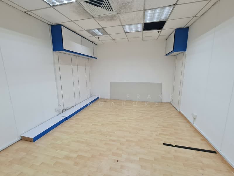 Sim Lim Square, 1 Rochor Canal Road, 668 sqft, Other Retail For Sale, by LORRAINE CHEW LUO LIN, 500101020 - Interior - CommercialGuru.com.sg