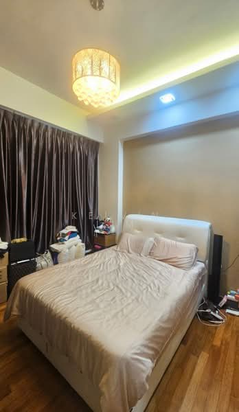 The Aston Condominium For Sale at S$ 2,150,000 | PropertyGuru Singapore - Bedroom