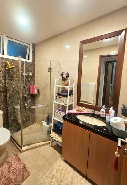 The Aston Condominium For Sale at S$ 2,150,000 | PropertyGuru Singapore - Bathroom
