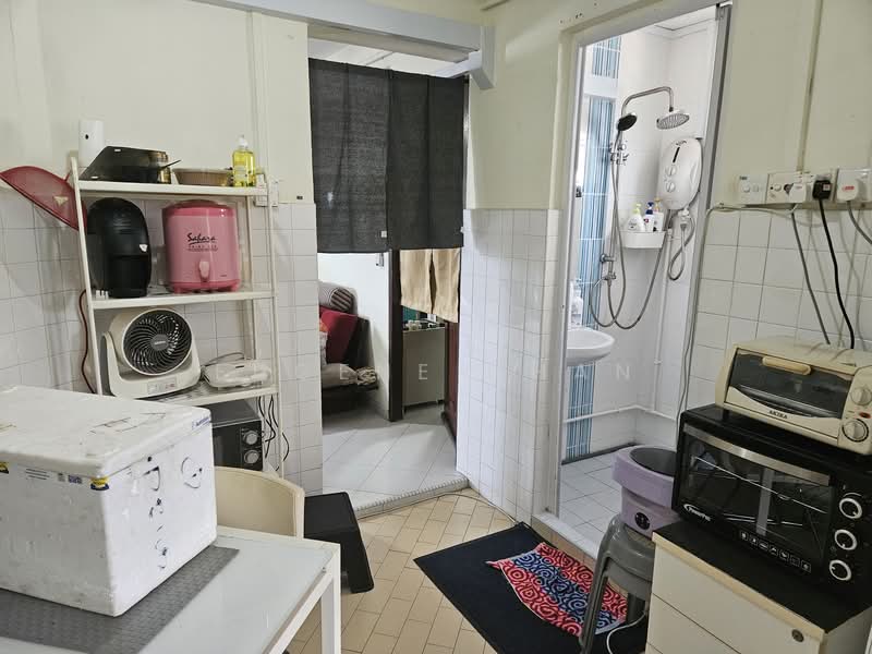 170 Ang Mo Kio Avenue 4, 170 Ang Mo Kio Avenue 4, 2 Bedrooms, 656 sqft, HDB Flat For Sale, by Eugene Chan, 500101045 - PropertyGuru.com.sg
