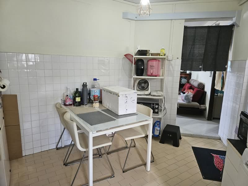 170 Ang Mo Kio Avenue 4, 170 Ang Mo Kio Avenue 4, 2 Bedrooms, 656 sqft, HDB Flat For Sale, by Eugene Chan, 500101045 - PropertyGuru.com.sg